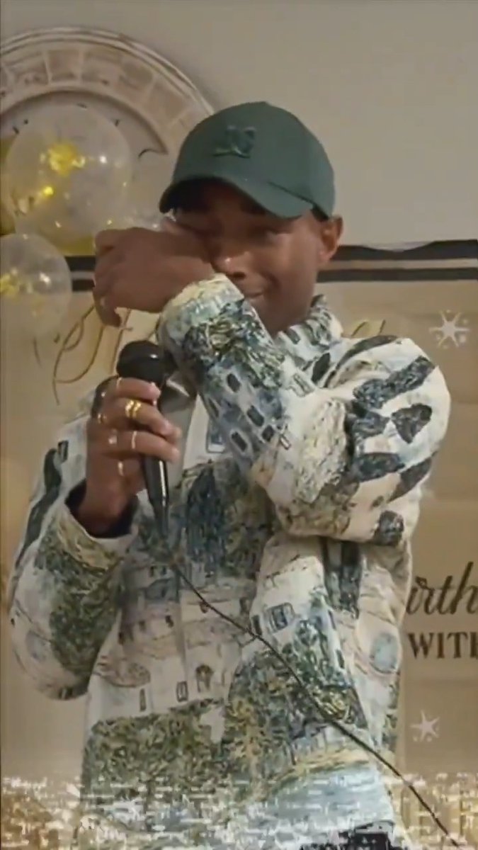 in 2022, my mother was diagnosed with colorectal cancer. in 2023, she beat it! every day since her diagnosis serves as a reminder that all things are changeable, in the blink of an eye, and gratitude is the only constant worth clinging to. last night, my family celebrated her 60th. oh how grateful i am to be able to sing happy birthday to her yet another year. i love you in every lifetime mommy ♥️✨