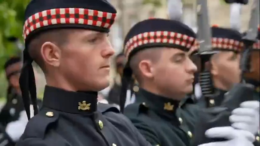 At 9pm tomorrow night, get an insight into The Royal Regiment of Scotland and the reality for a modern soldier - caught between the demands of conflict, ceremony and the quiet moments in-between. You can watch it on BBC Scotland or BBC iPlayer ⬇️