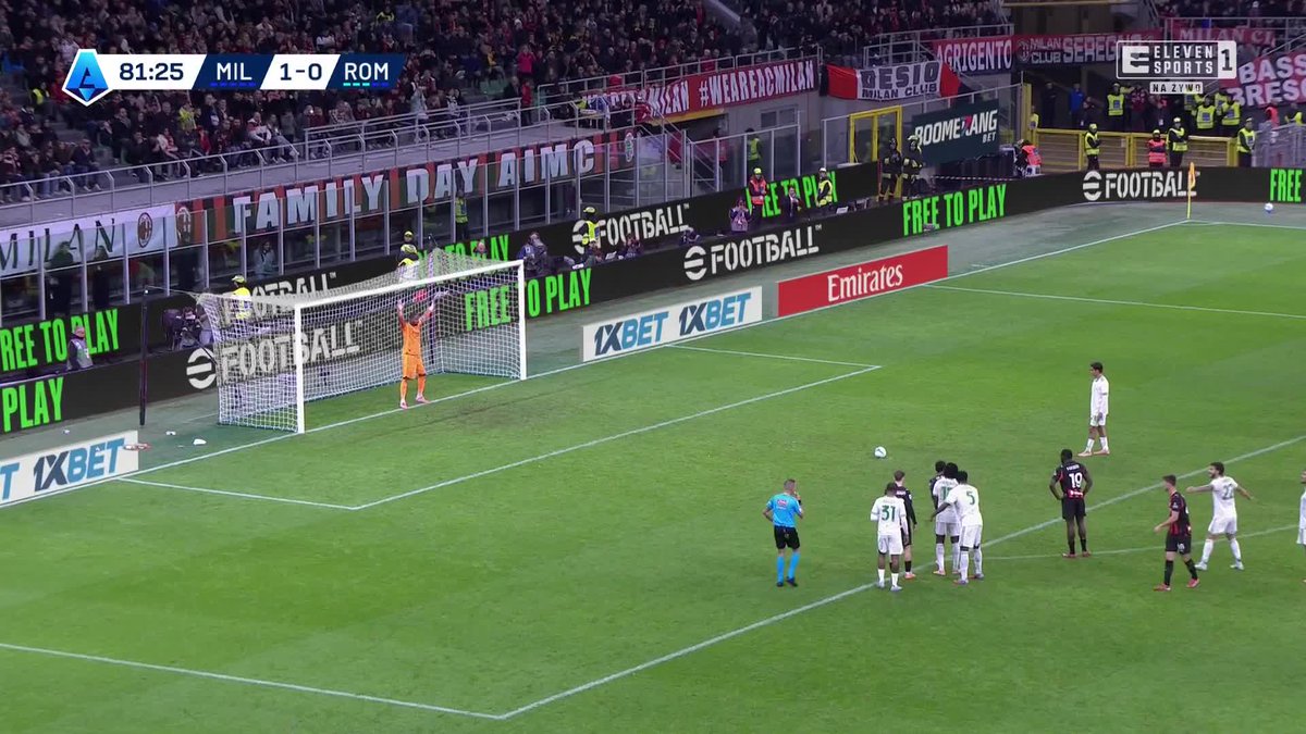 𝐌𝐀𝐆𝐈𝐂 𝐌𝐈𝐊𝐄 🪄 Paulo Dybala zatrzymany przez golkipera Milanu! 🤯🧱 Ależ tu się dzieje, końcówka meczu zapowiada się kapitalnie! 😍 #włoskarobota 🇮🇹