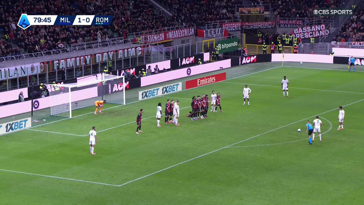MAGIC MIKE MAIGNAN SAVES PAULO DYBALA'S PENALTY ❌