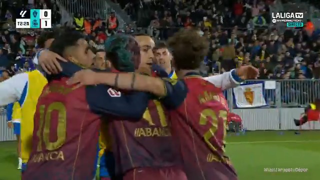 ¿Un correcaminos? No, es Yeremay regalando un gol a Mella. #LaCasaDelFútbol #LALIGAHYPERMOTION