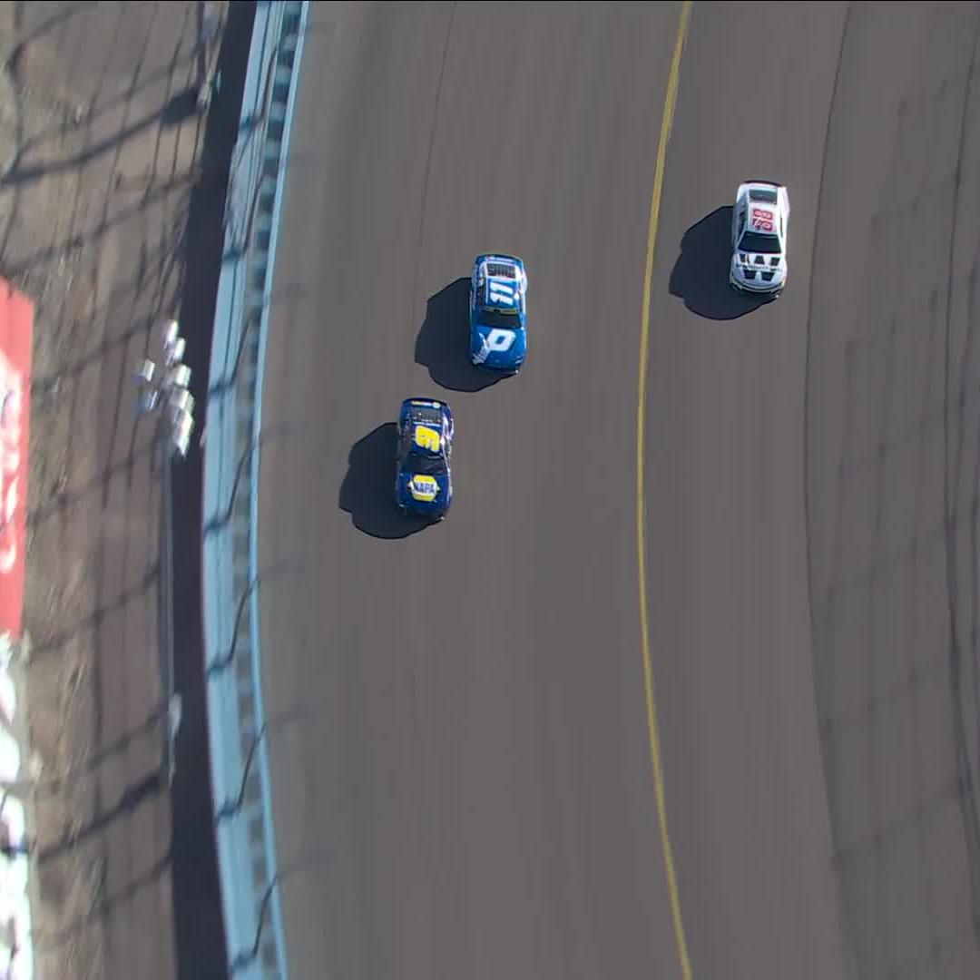 Hamlin can see Byron now! The No. 11 moves to second, one position behind the No. 24.