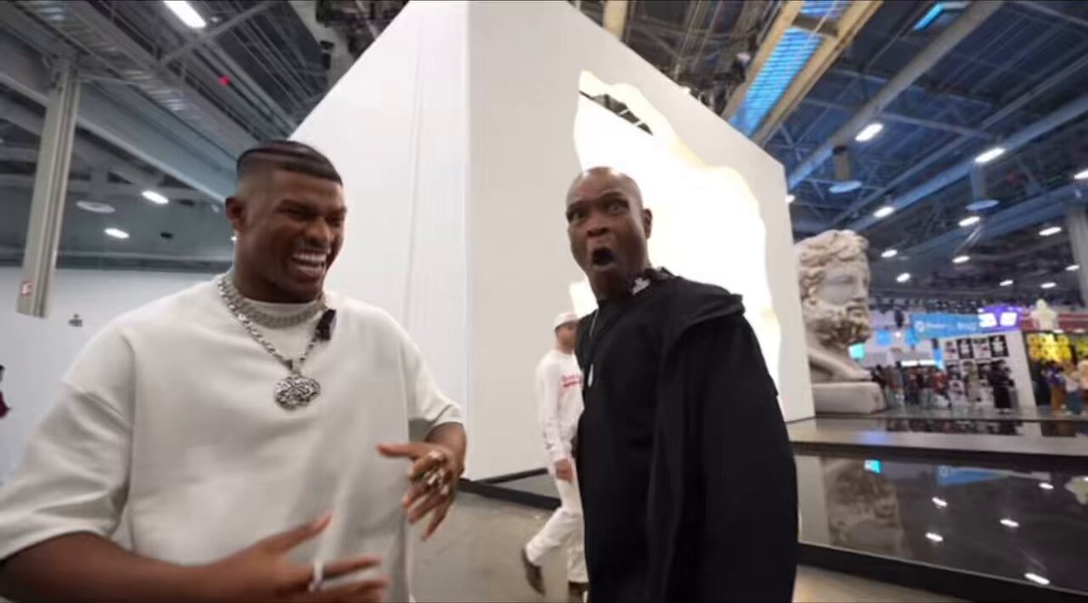 Shilo Sanders ran into Big Boy and they recreated the iconic interview with Jaden Smith 🤣🔥 “Can we talk about the political and economic state of the world right now” 😭😭