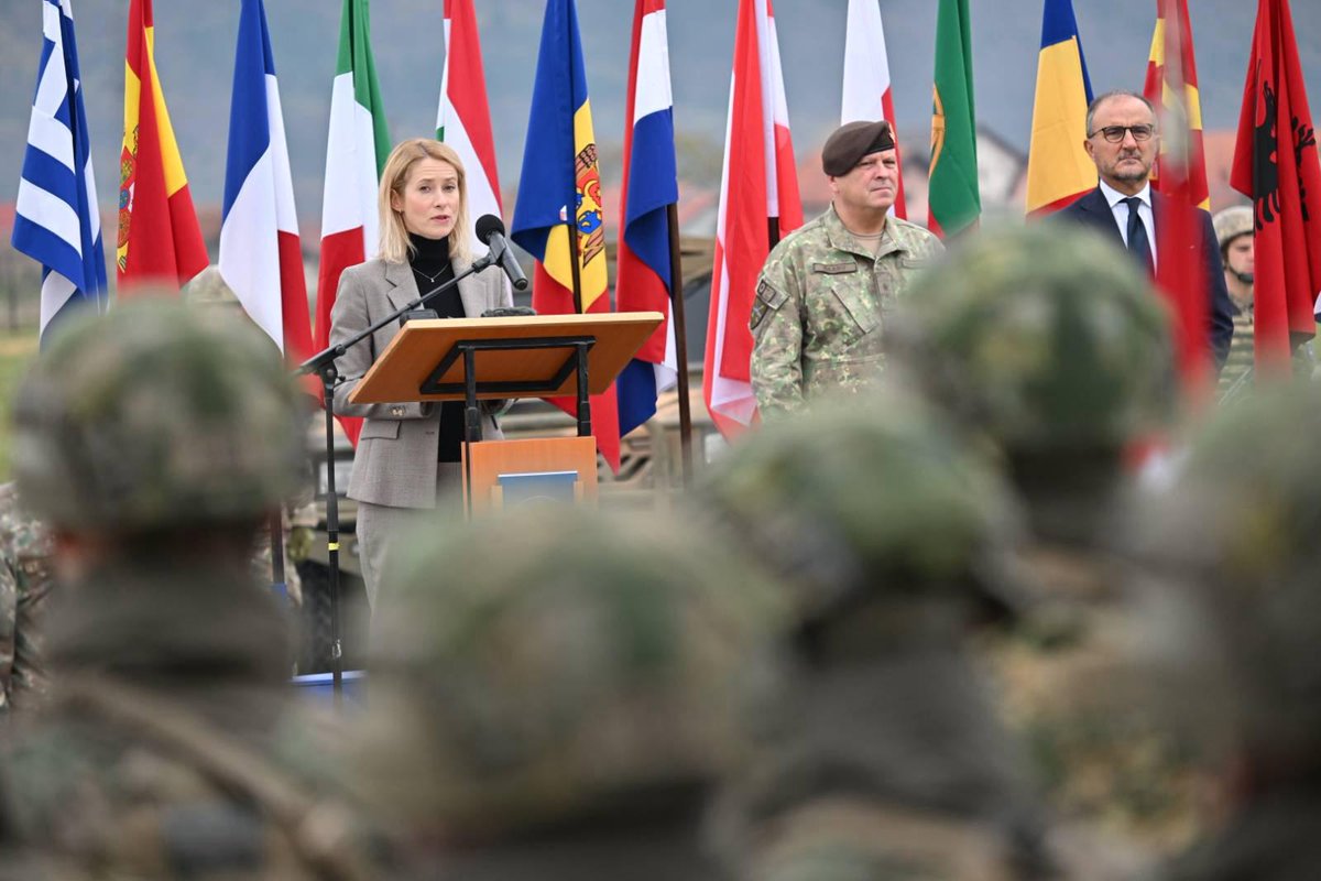 It is good to be back in Bosnia and Herzegovina following the UN’s renewal of the European Union Force in Bosnia and Herzegovina mandate. The world recognises that EUFOR helps keep the country safe. The dedication and professionalism of our troops here are what makes EUFOR a success. My address to troops ↓