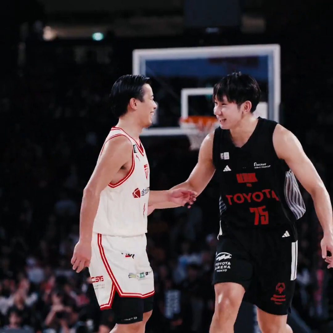 バチバチだからこそ楽しい😂 オサと富樫選手の追いかけっこ💨💨 小酒部泰暉 / Taiki Osakabe 千葉ジェッツふなばし 🛫PAINT IT JETS✨ #アルバルク東京 #GRITUP #Bリーグ