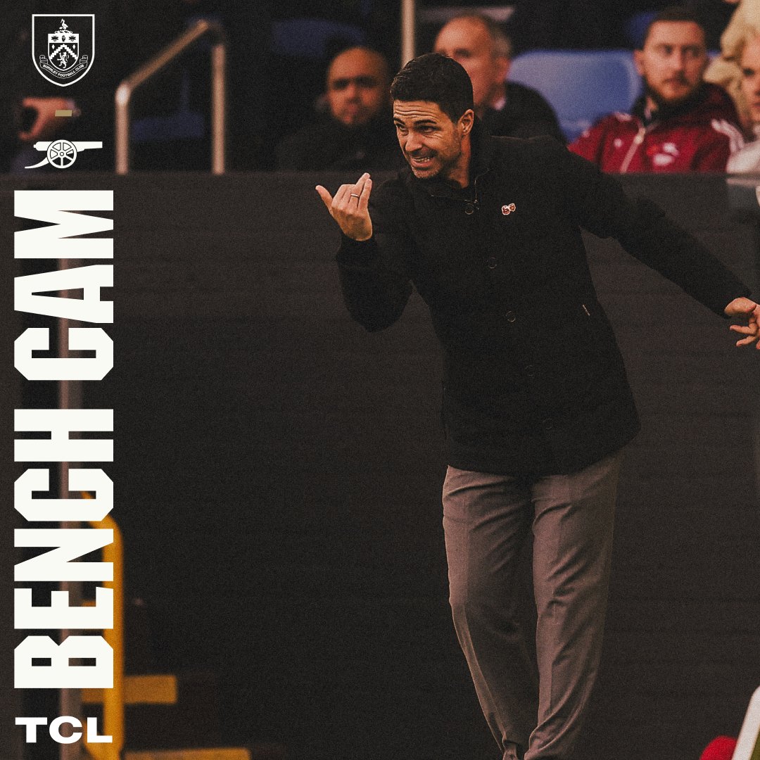 Burnley (A) Bench Cam 🤩 Enjoying Dec's powerful header from the dugout 🎥 🤝 TCL Electronics