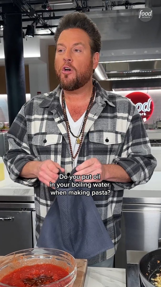 You heard Scott Conant – don't waste your olive oil when making pasta! (Plus Scott's other takes on our these controversial cooking questions.) Don't miss Scott judging the season finale of #BobbysTripleThreat Tuesday at 8|7c.