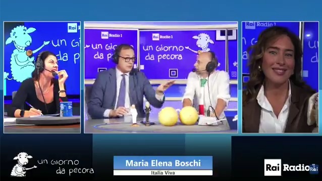 "Un ragazzo molto bello mi ha detto che ho cambiato sponda passando da L'Espresso a Il Tempo. Io gli ho risposto «Amore, quando cambi sponda tu ne parliamo in privato»" #ungiornodapecora