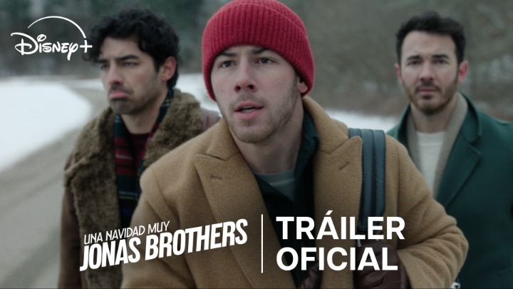 Esta navidad los Jonas Brothers quieren llegar a casa 🏠🎄 #UnaNavidadMuyJonasBrothers, estreno 14 de noviembre en #DisneyPlus.