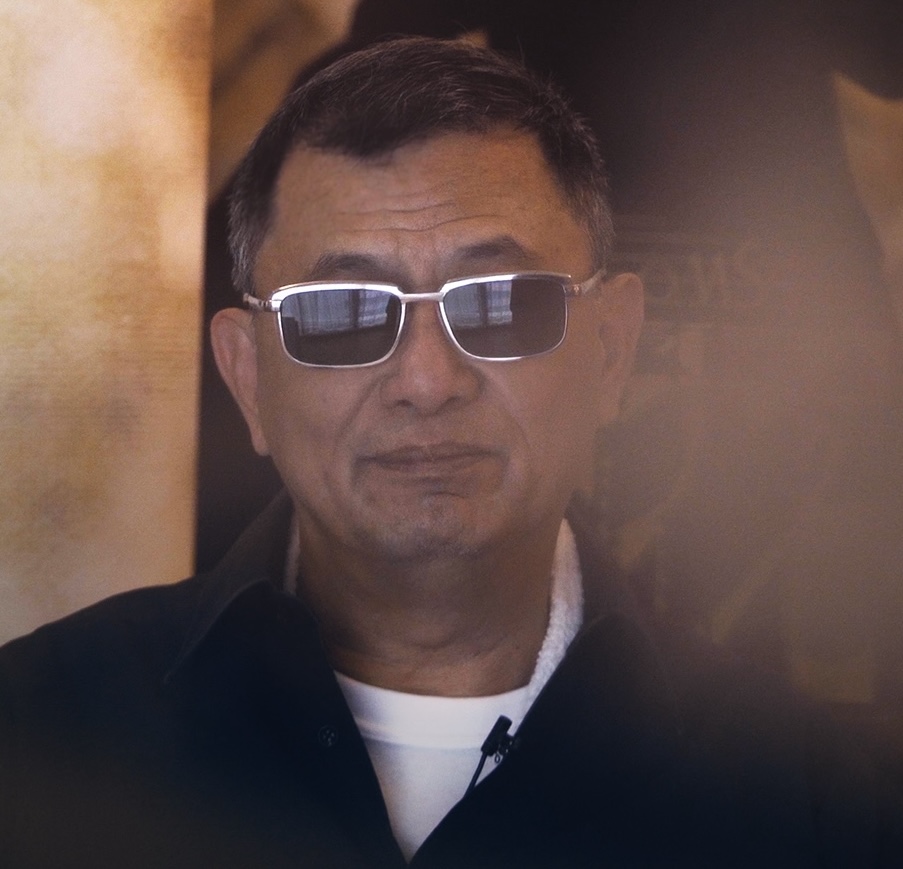 🌹 ✨MARK YOUR CALENDARS 🌹✨ Wong Kar Wai's first-ever TV series BLOSSOMS SHANGHAI will premiere exclusively on the Criterion Channel beginning November 24! Watch a message from the visionary auteur about his epic 30-episode story of love, ambition, and reinvention set against the fast-changing cityscape of 1990s Shanghai.