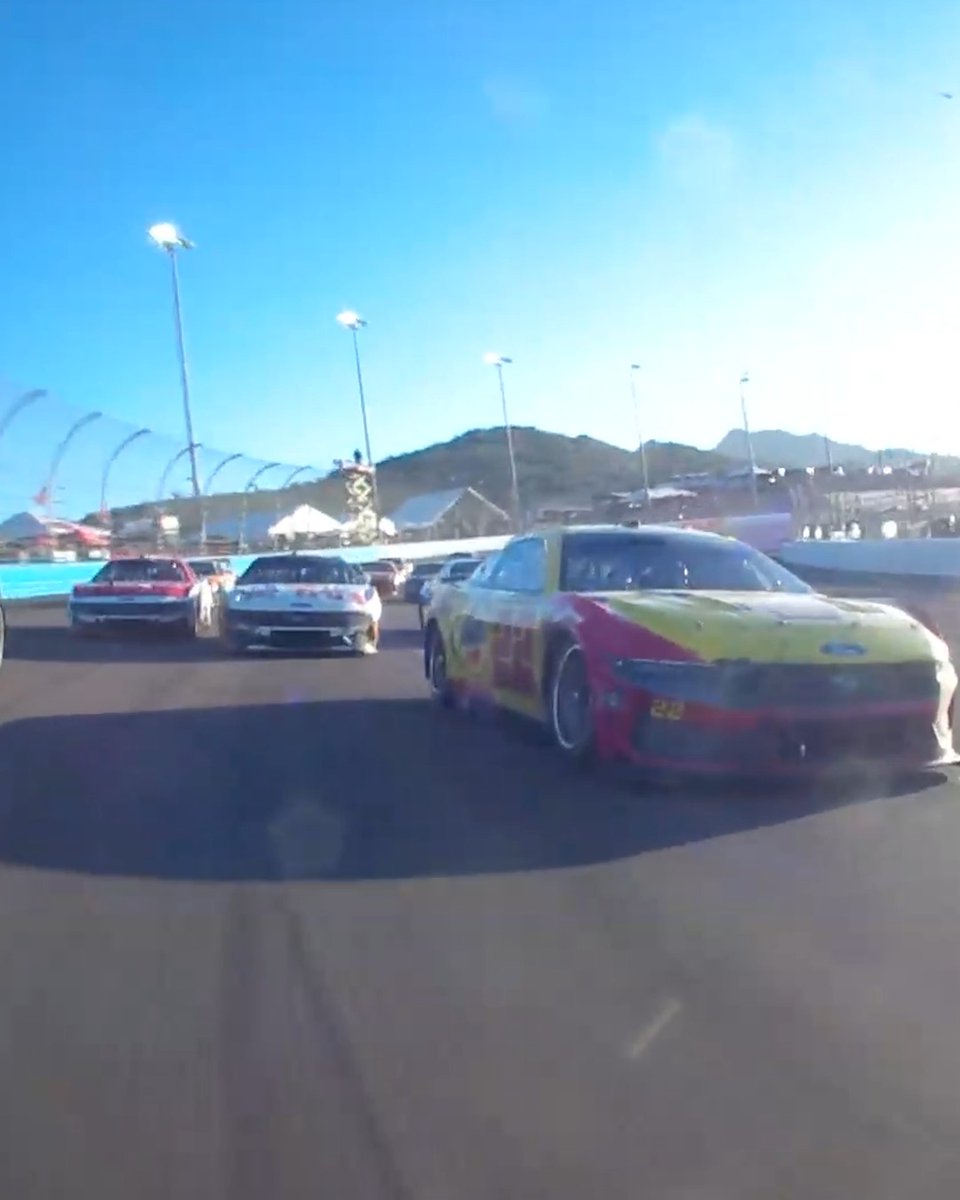 A restart to secure a championship. See the moves Kyle Larson made to win it all in Phoenix.