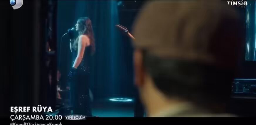 Ah Nisanim 🥹 I have two theories: first, she might be so exhausted and stressed from the childhood photo and not seeing Eşref next to her that she felt dizzy when she finally saw him. Or secondly, she might have started to remember something and got shocked. I really hope Eşref runs to her! 😭😭😭😭😭😭 #esrefrüya