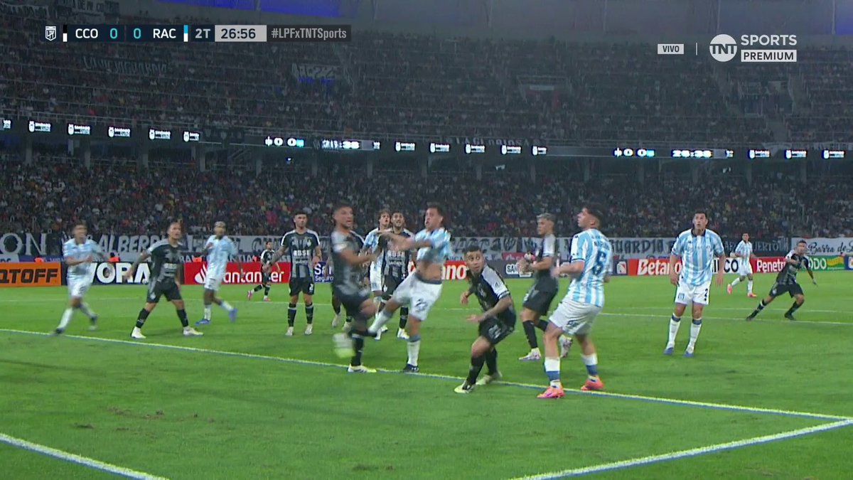 👀 AGARRÓN A COLOMBO EN EL ÁREA DE CENTRAL CÓRDOBA. ¿NO ERA PENAL? 🤔