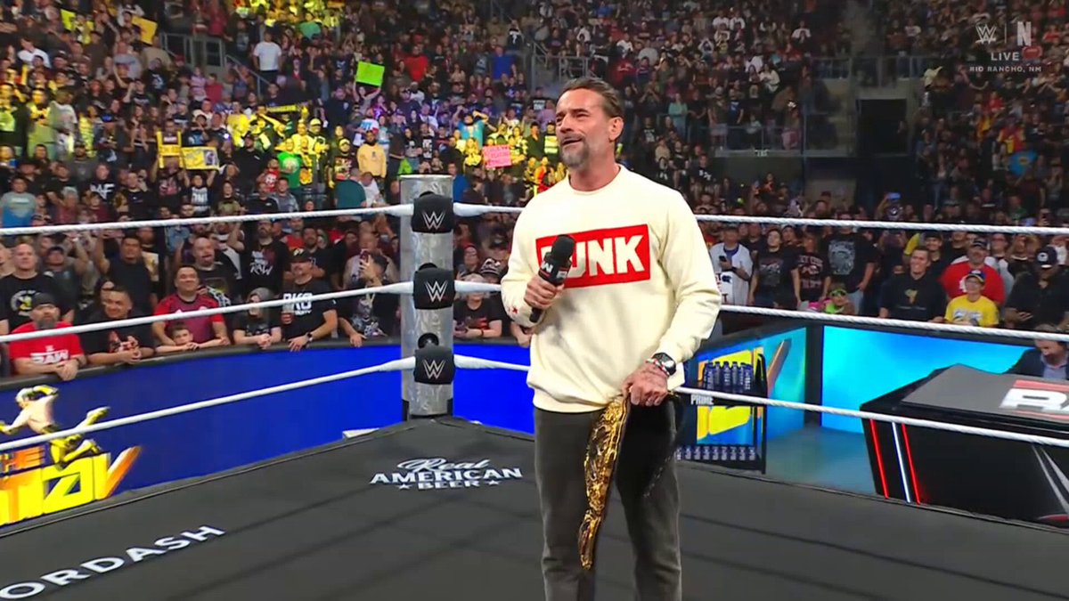 BROOO OF ALL THE OPPONENTS YOU COULD PIT CM PUNK AGAINST, THIS IS THE WORST OPTION 😭😭 #WWERaw