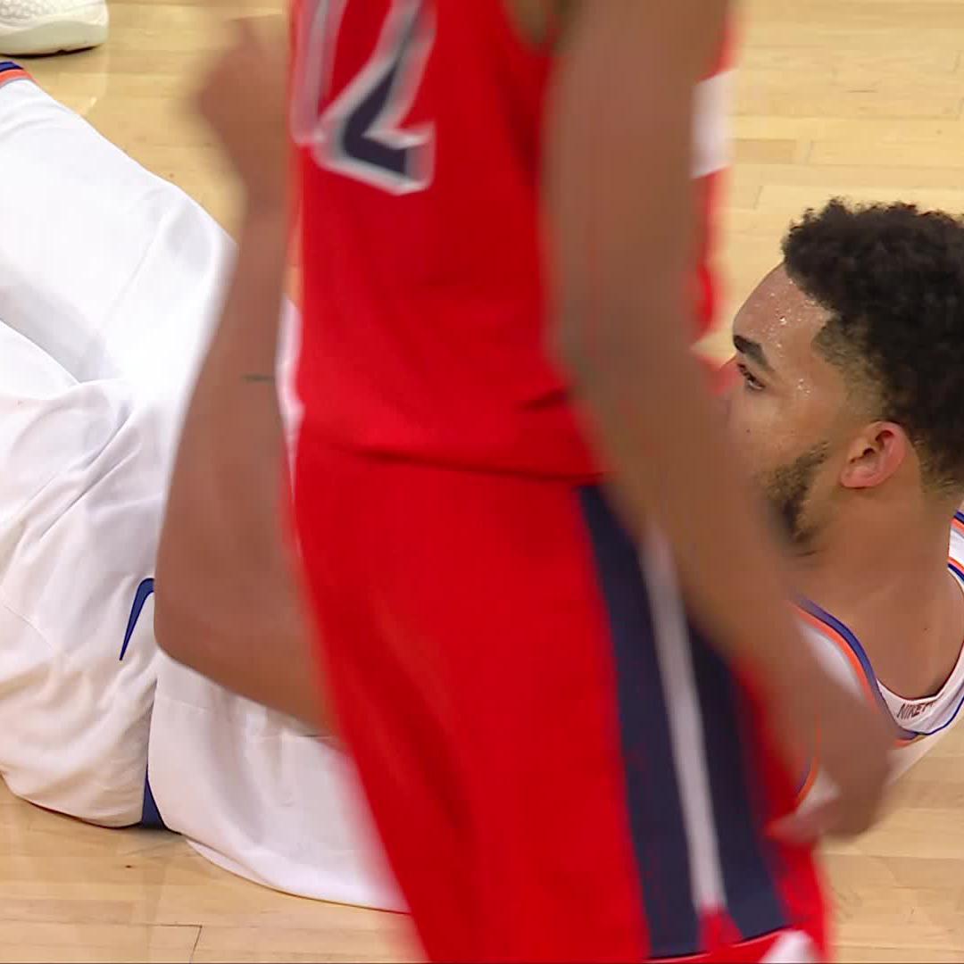 another angle of this 4-point play because you deserve it 🥹