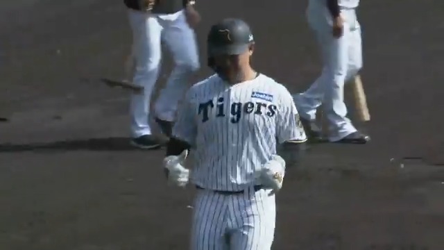 【安芸】 2塁から一気に走塁練習を行う嶋村選手！ #hanshin #虎テレ #阪神タイガース #秋季キャンプ 虎テレでは秋季キャンプをライブ配信