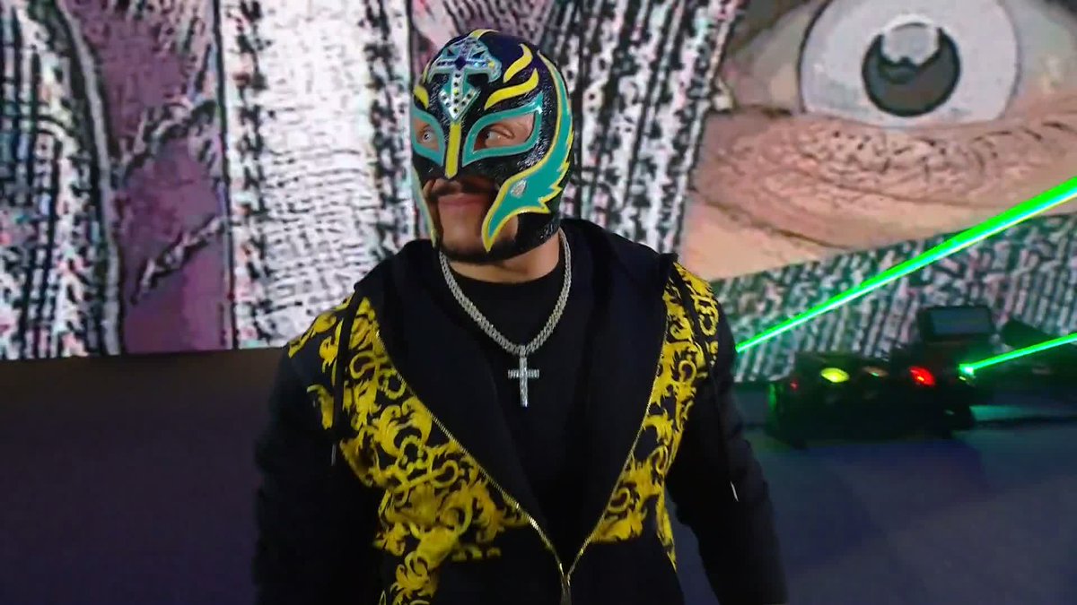 DADDY'S HOME! 🤭 Rey Mysterio is back and he just interrupted his son, Dominik... We are so back.