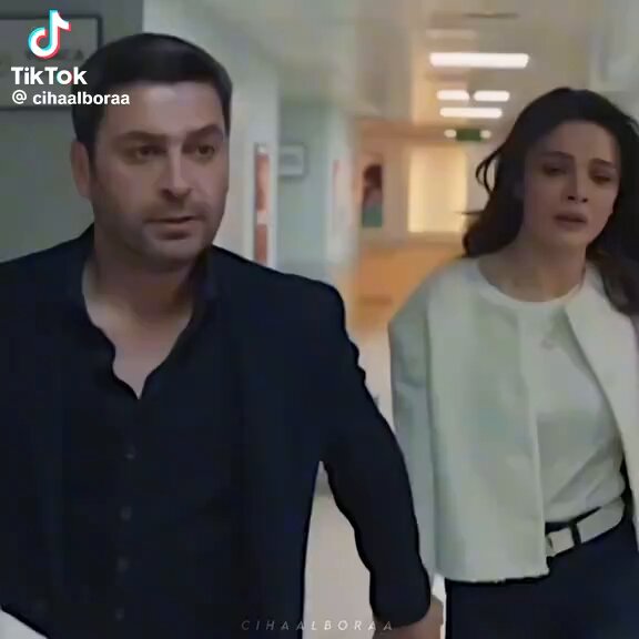 CİHAN ALBORA EĞER BU ORDUNUN LİDERİ SENSEN ESKİ HALİNE DÖN VE ORDUNUN BAŞINA GEÇ! EĞER BİZ İSEK EMREDİYORUZ ESKİ HALİNE DÖN VE ORDUNUN BAŞINA GEÇ! Uzak Şehir Dizi