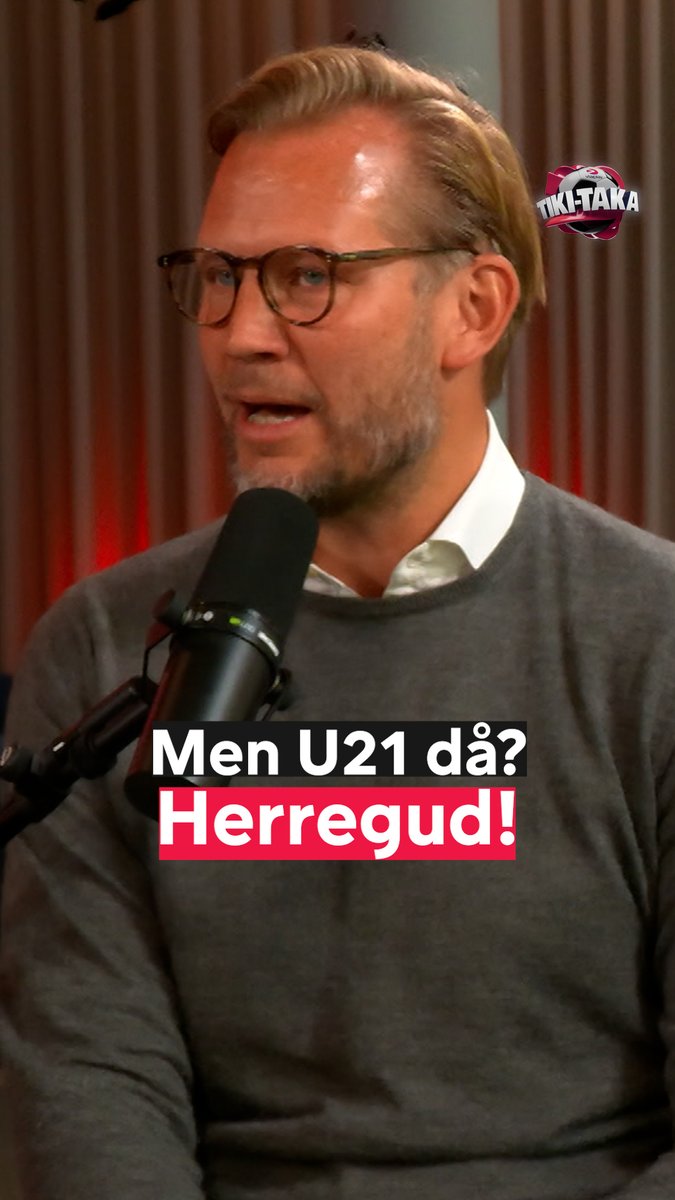 "Men U21 då? Herregud!" 😬 "Italiens sämsta kull på 40 år – slår vår bästa kull med 4-0" 🤷♂️ Martin Åslund pressar SvFF:s ordförande Simon Åström efter U21-landslagets dåliga resultat 🇸🇪 #tikitaka
