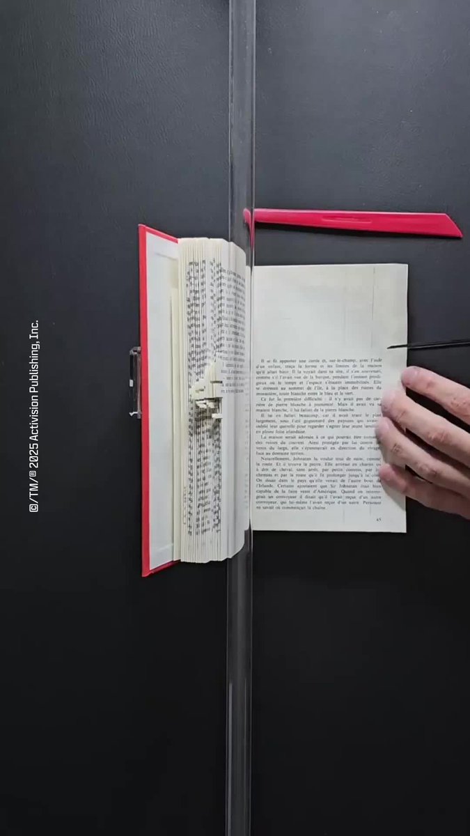 Sometimes you need to read between the pages 📖 Check out this amazing #BlackOps7 book cutting art from Book Master Official