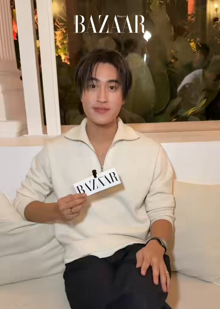 พูดคุยกับศิลปินหนุ่มเจมีไนน์ นรวิชญ์ หลังร่วมชมโชว์คอลเลกชั่น Cruise 2025/26 จาก CHANEL ที่จัดขึ้น ณ โรงแรม Raffles ประเทศสิงคโปร์ #Gemini_NT