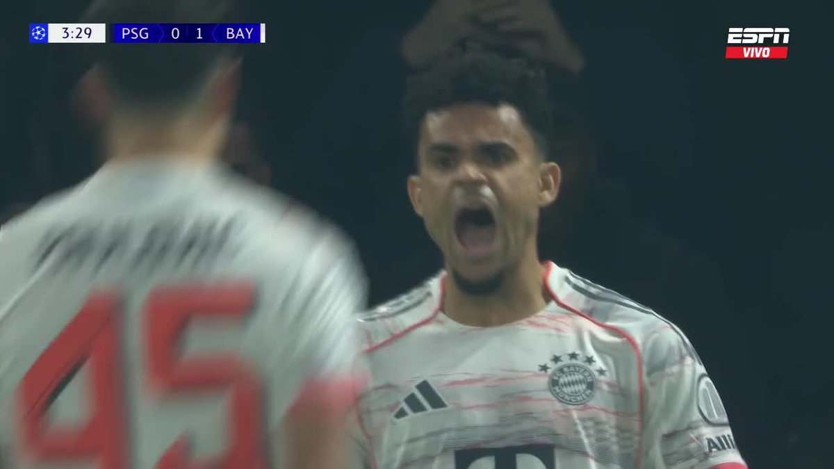 🇨🇴 GOOOL de Luis Díaz. El colombiano marcó el 1-0 de #BayernMunich en su visita a #PSG, al 4’ 👀 Es su segunda anotación en lo que va de esta Champions League