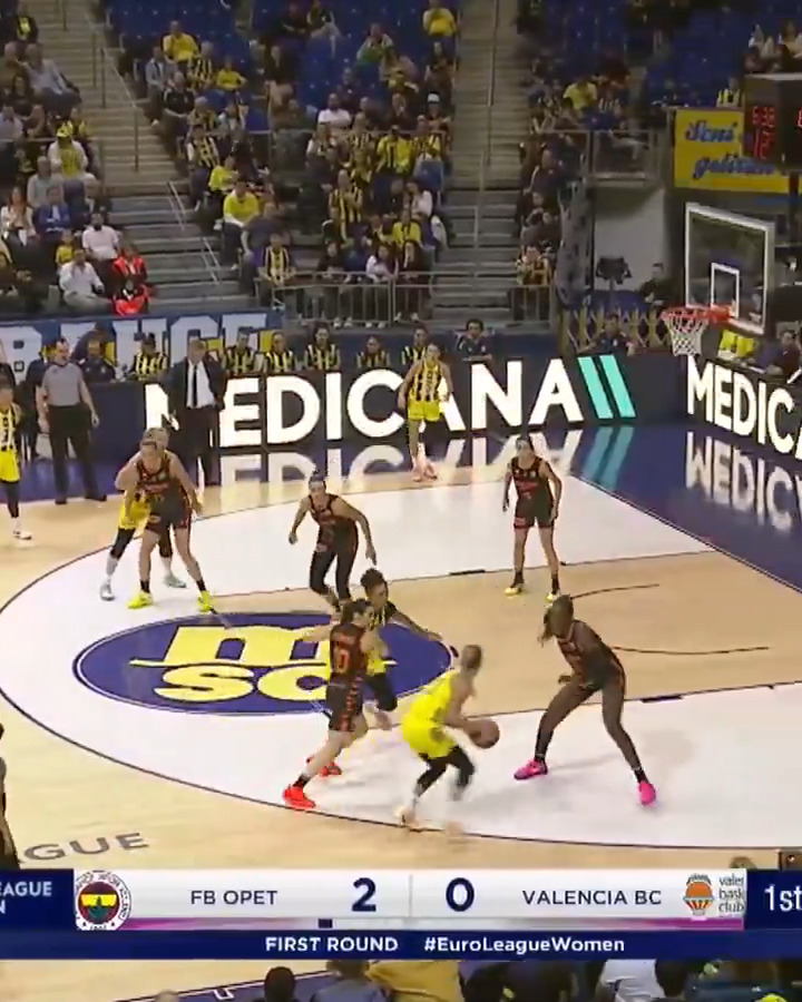 And a BLOCK 🫣 Julie Allemand flirted with the triple double in Fener's important W! #EuroLeagueWomen x Fenerbahçe Opet