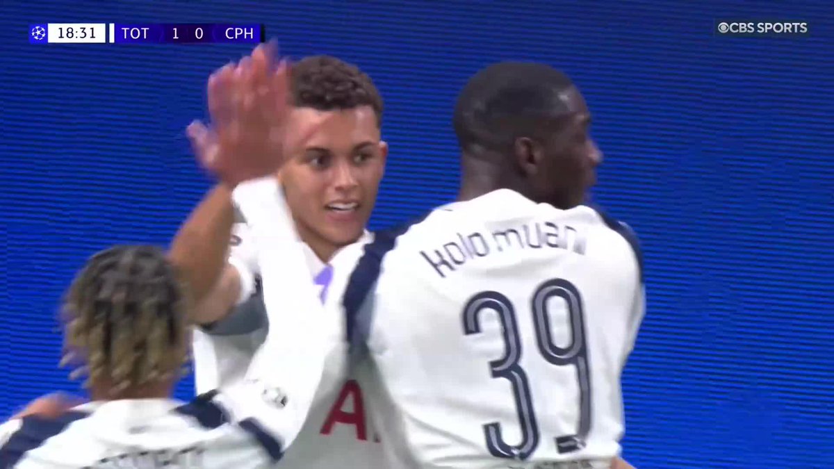 Xavi Simons with a lovely assist ⭐ Brennan Johnson caps it off with a smooth finish past Copenhagen’s keeper 💫