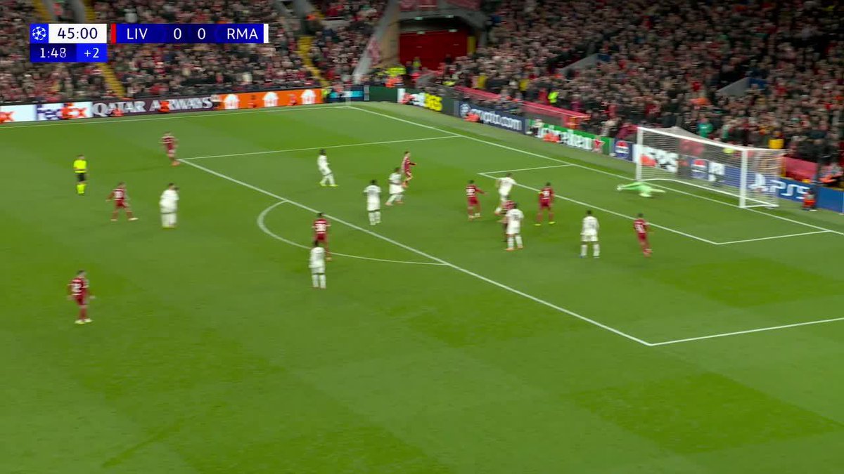 ❌🇧🇪 COURTOIS LE NEGÓ UN GOLAZO A MAC ALLISTER.