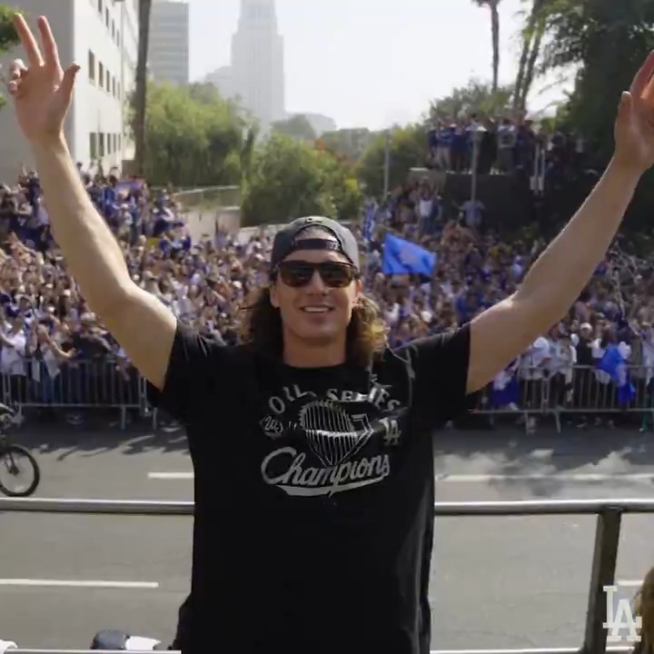 A celebration worthy of back-to-back #WorldSeries Champions.