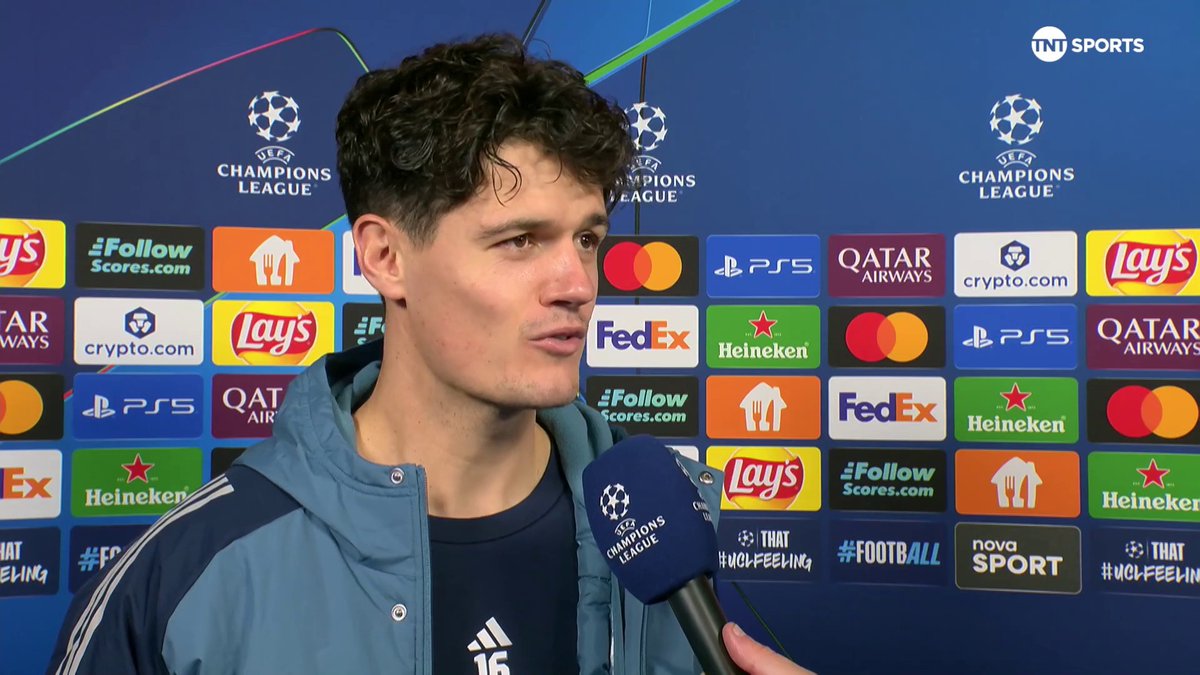 Norgaard: "I had a big smile on my face when the anthem went on. It's unbeliable feeling." [TNT]