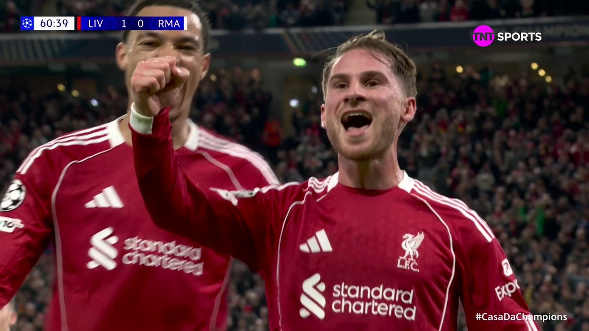 Eu acho que só quem entrou em campo hoje pelo Real Madrid foi o Courtois. Demorou mas saiu, gol do Liverpool.