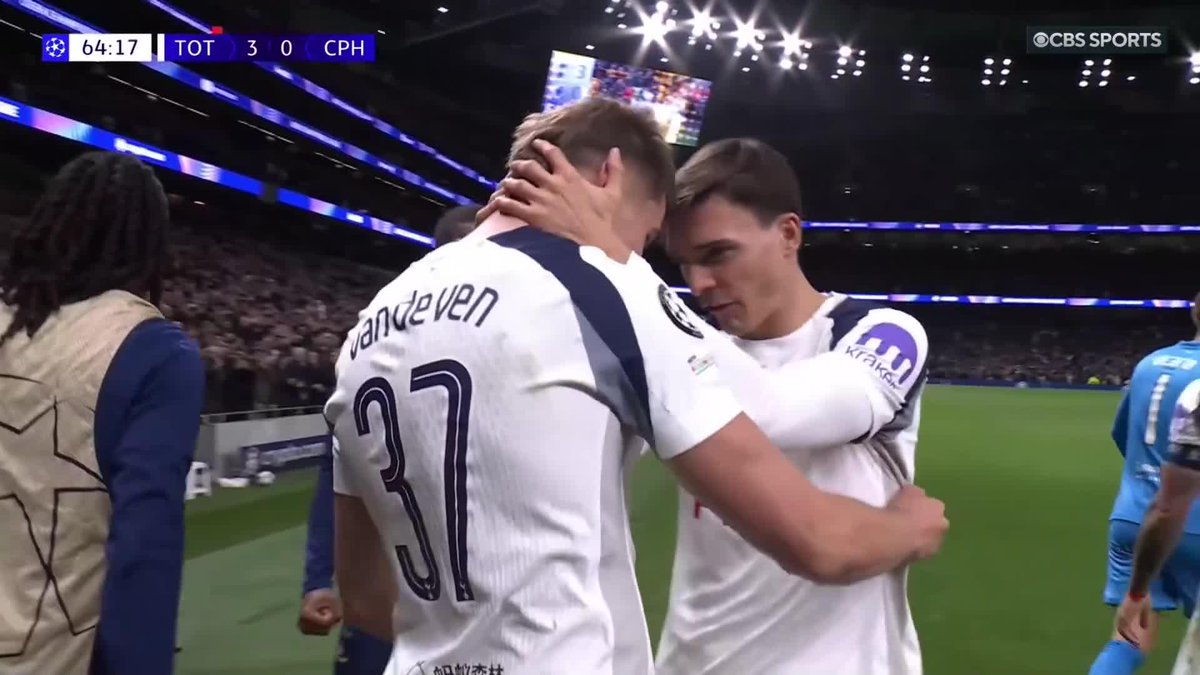 STOP YOUR SCROLL, WATCH THIS GOAL 🤩 Micky van de Ven breaks out his best Son Heung-min impression and it is simply SENSATIONAL.