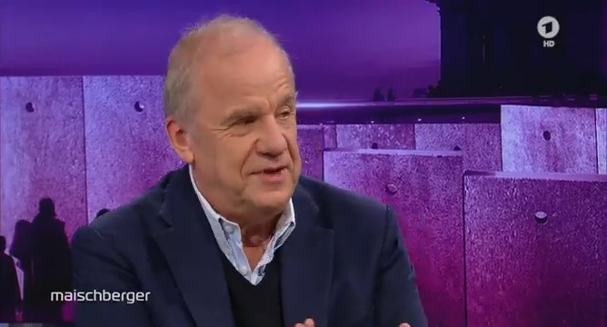 Die Aussagen von Außenminister #Wadephul zu #Syrien „halte ich für einen wirklich schweren Fauxpas“, sagt Hubertus Meyer-Burckhardt. Wadephul habe sich von seinen Emotionen wegreißen lassen. Zunächst hätte er sich mit Kanzler #Merz abstimmen sollen. #maischberger