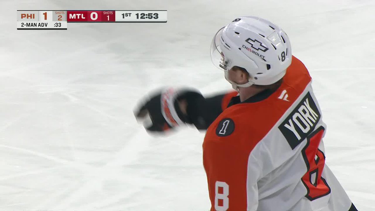 Ziggy and Yorky – what a duo. 😤 #PHIvsMTL | #LetsGoFlyers