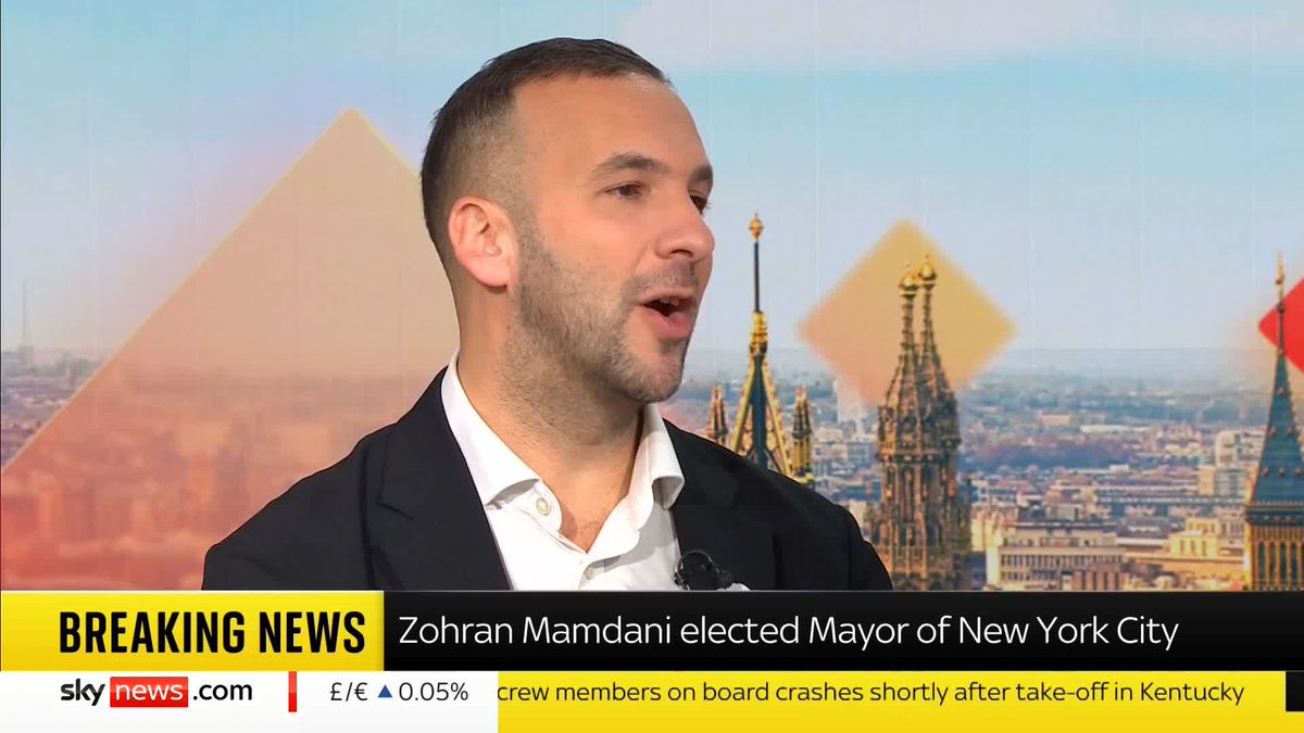 🗣️ "I don't think he'll be Prime Minister at the next election" Green Party leader Zack Polanski says he wouldn't go into coalition with Keir Starmer as "he's proven to be untrustworthy" and "perpetrated an ongoing genocide in Gaza" 📺 Sky 501