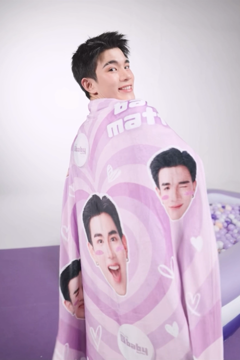 เบบี้ของโฟร์ทมีกันหรือยังน้าา? FOURTH โฟร์ทมีของน่ารักมาฝาก! 🎁 💜แค่ช้อป Super Stay Baby Matte Cushion 2 ชิ้น คู่กับ Super Stay Lumi Matte หรือ Super Stay Flex Powder 1 ชิ้น รับเลย! BABY FOURTH BLANKET ผ้าห่มสุดนุ่ม รีบหน่อยน้า มีแค่ 1,000 ผืนเท่านั้น! *วิดีโอนี้ถ่ายทำก่อนวันที่ 24 ตุลาคม 2568 FOURTH BABYMATTE CUSHION #MNYBabyMatteXFourth