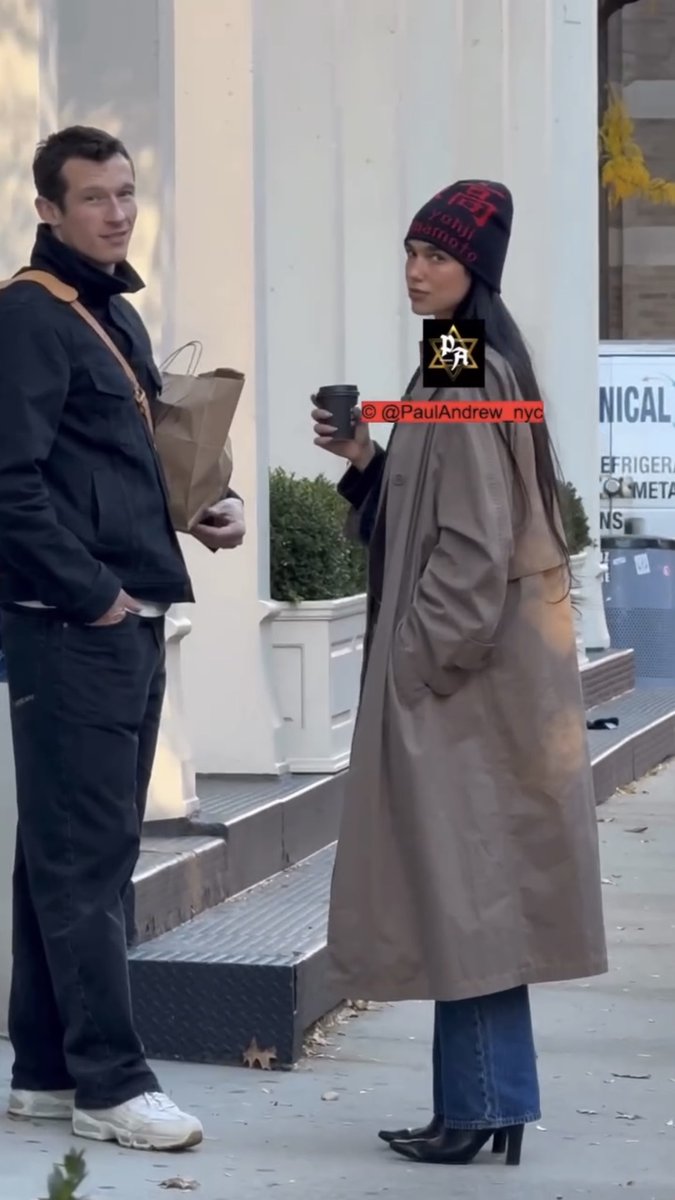 📹 | DUA LIPA and Callum Turner out and about in NYC yesterday! (Via paulandrew_nyc)