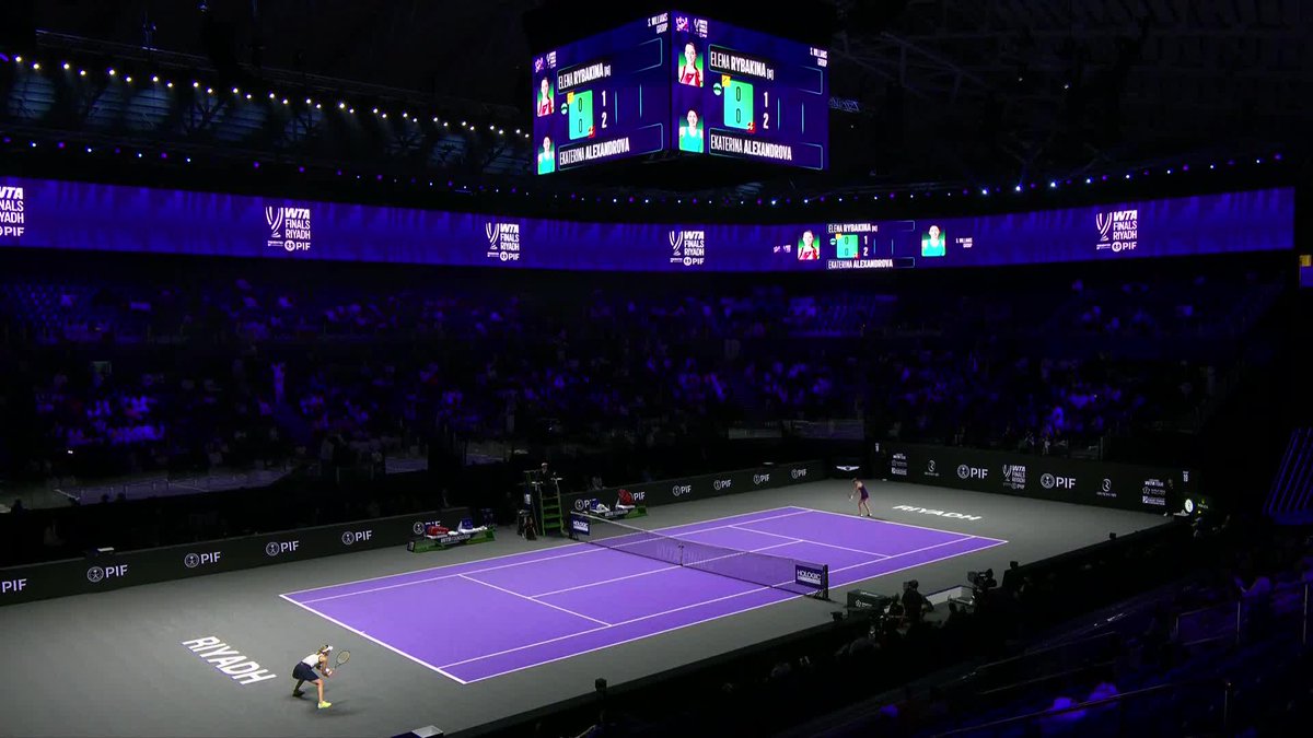 Elena Rybakina playing some powerful tennis against Ekaterina Alexandrova at the WTA Finals in Riyadh. Big serve and punishing groundstrokes. Dictating. 🐠💥