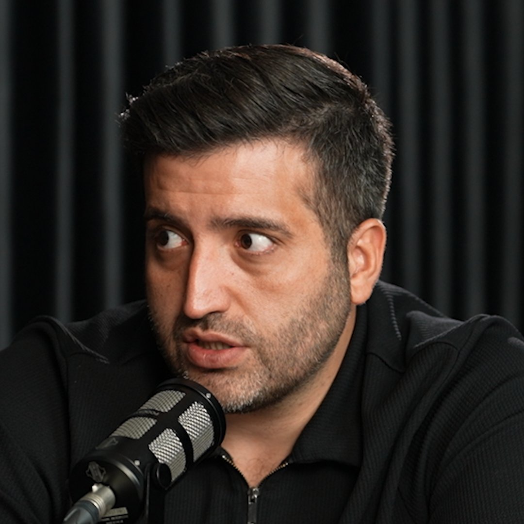 “Devre arasında iki yabancıdan ayrılık bekliyorum ben.” — Ertan Süzgün | Cagatay