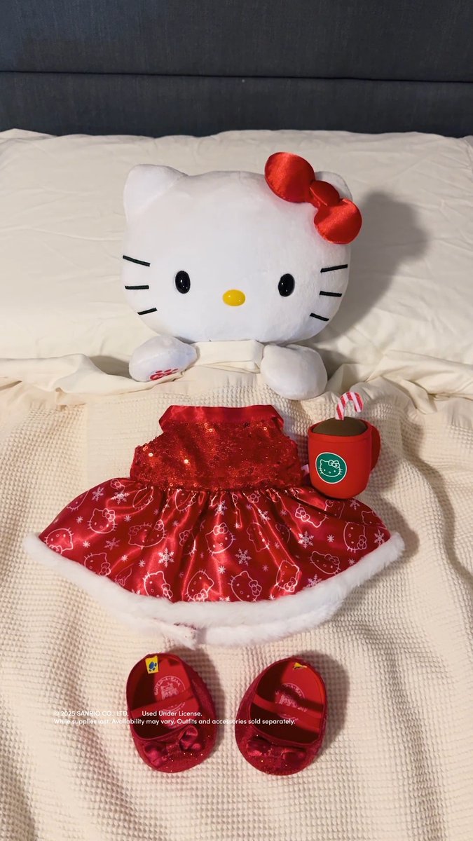 'Twas the night before... the most adorable @HelloKitty and Friends Holiday friends make their debut! 🎀🎄​ Sign up for e-mail notifications here⬇️ US: UK: ​#HelloKittyandFriends​ #TheStuffYouLove