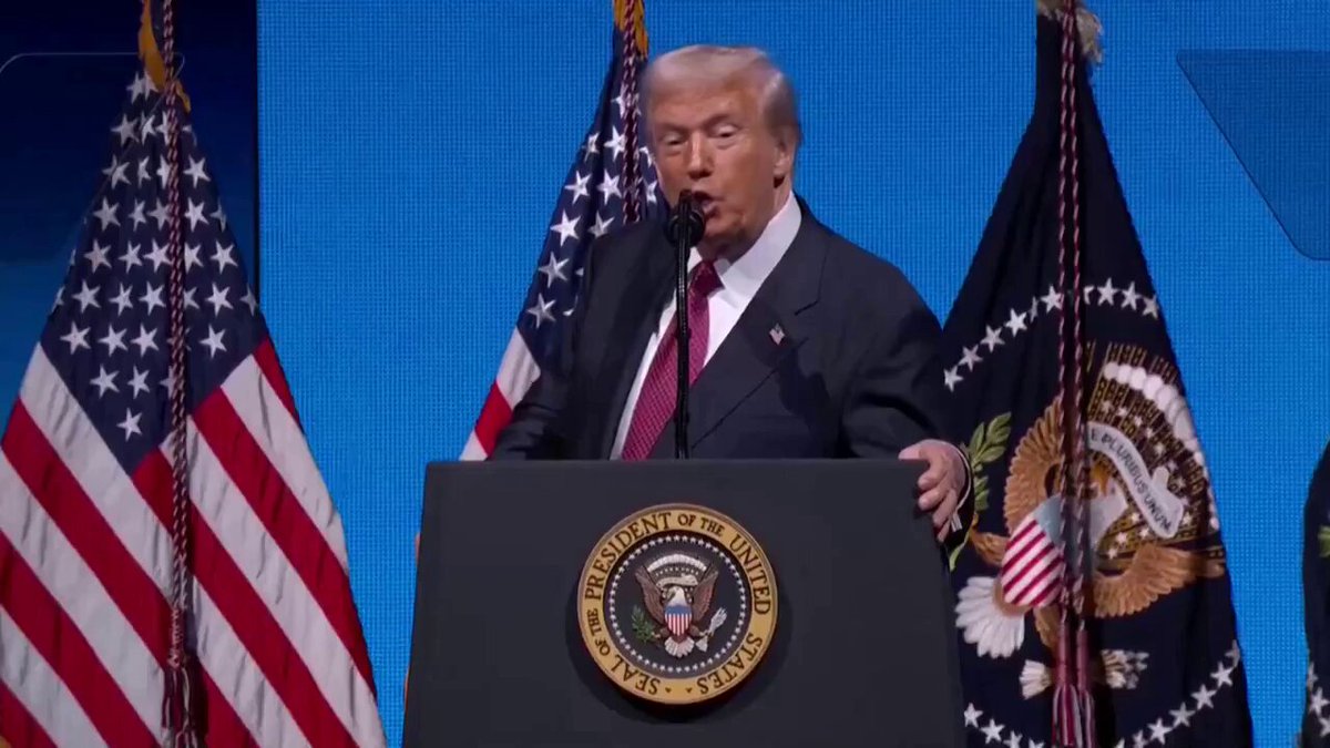 "Look at what's happening there!" 👇 Trump said he will not attend the G20 summit in South Africa