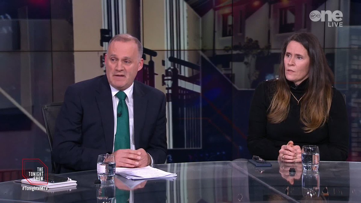 🗣️ "Where will all the labour come from?" - Naoise Ó Muirí TD 🗣️ "We bring them in." - Sinéad Gibney 🗣️ "So you will bring them in, but you will have nowhere to put them?" - Naoise Ó Muirí TD #TonightVMTV