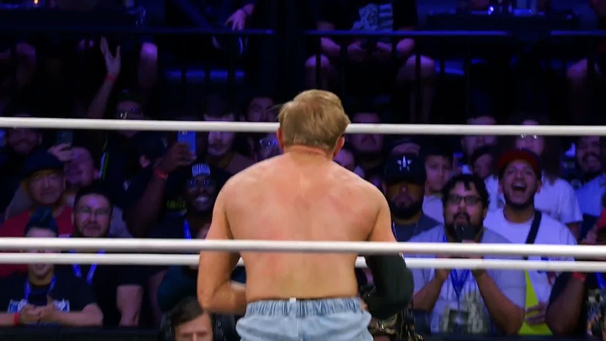 .Claudio walked @OrangeCassidy half way around the ringsideare to drive him into the barricade! Watch #AEWDynamite LIVE on TBS & HBO Max