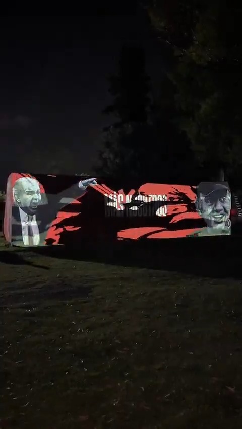 🎨 Más nosotros, menos yo ♾️❤ A 71 años de tu nacimiento, querido Profesor, cerramos el día en City Bell con un homenaje a cargo del Colectivo Cultural Alejandro Sabella.
