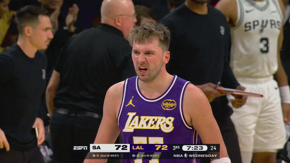 LUKA WITH THE STEAL AND ALLEY-OOP TO DEANDRE AYTON 😤 Watch Spurs-Lakers on ESPN and the ESPN App 🍿