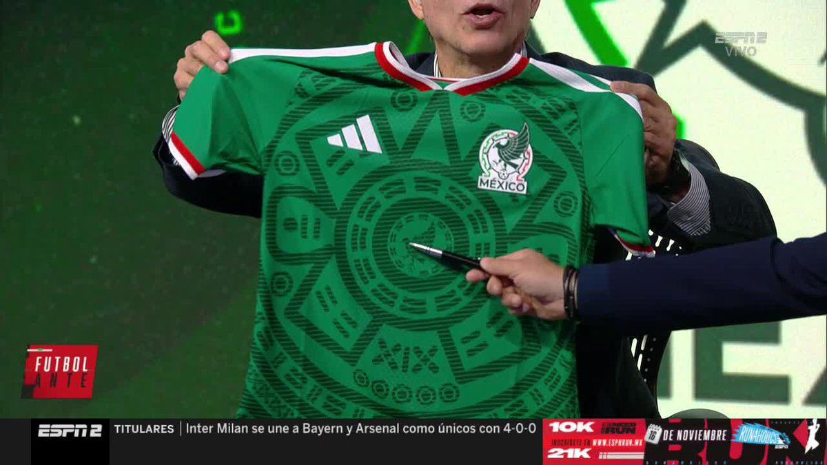 ¿A ustedes les gustó la nueva playera de la Selección Mexicana? 🤔 Atención a este análisis... Sigue el debate ahora por ESPN y #DisneyPlus.