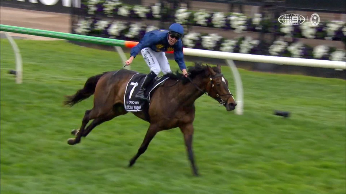 Remember the name 🌟 STRICTLY BUSINESS does the business to take out the Crown Oaks on #OaksDay for John Allen and Thomas Carberry. 🎥 Wide World of Sports | #OaksDay | #MelbCupCarnival