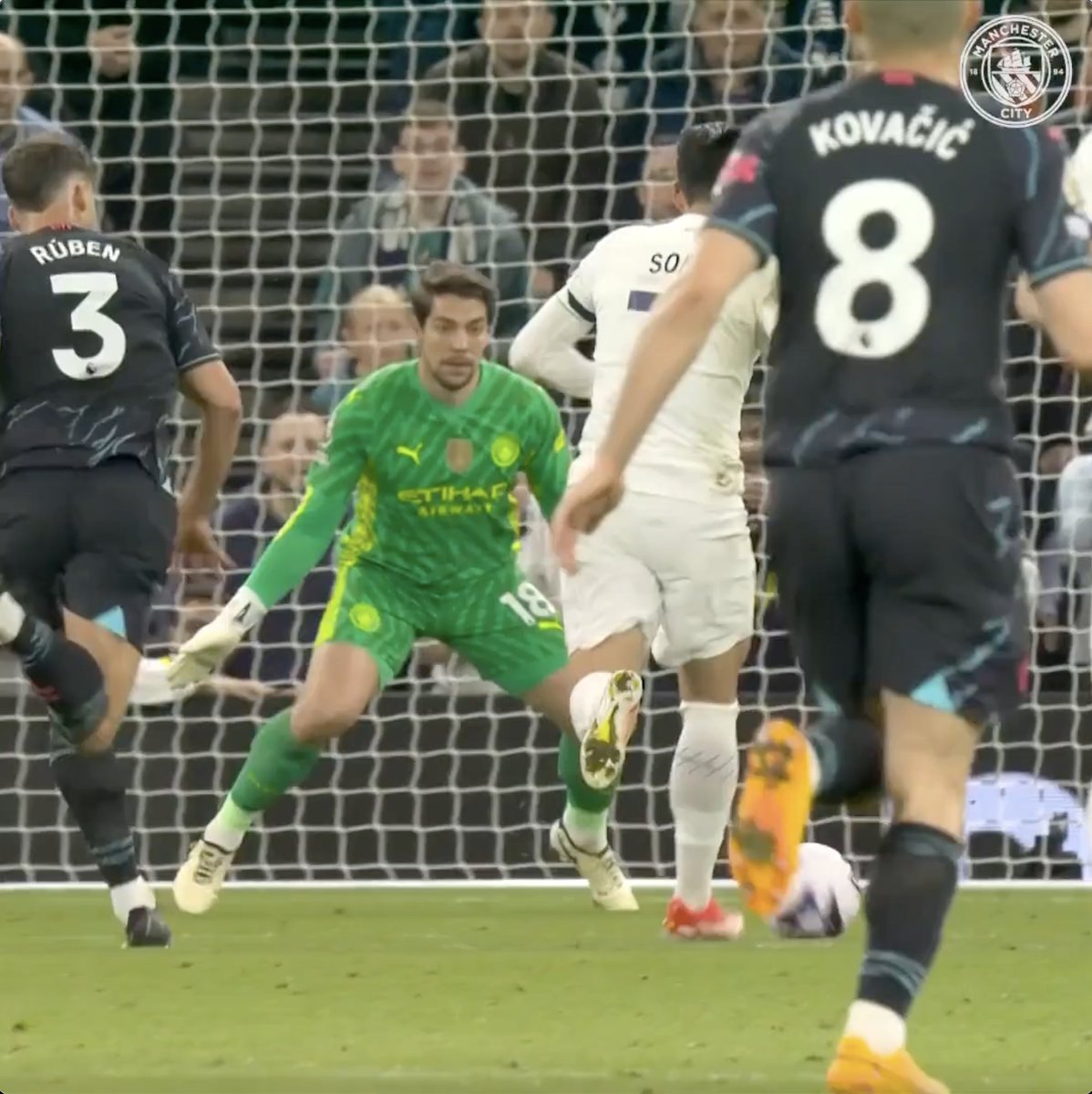 The save that stopped time 🤯🧤