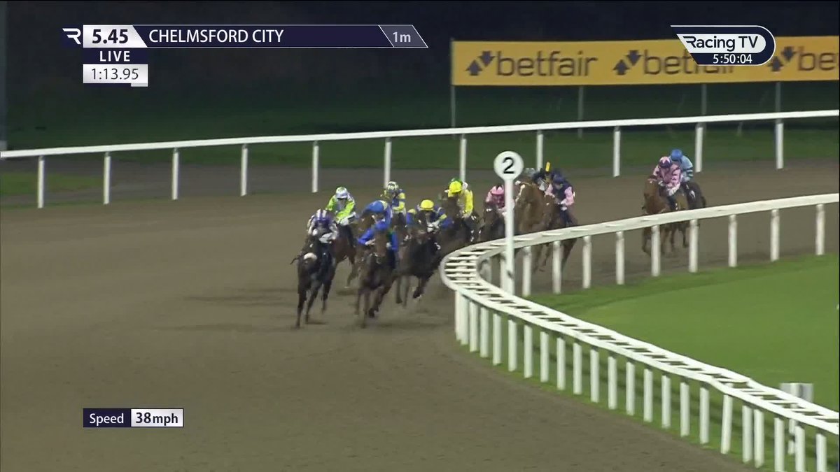 A very smooth win for Starlight Time in the £30,000 feature at Chelmsford City Racecourse Roger Varian 👇🏻
